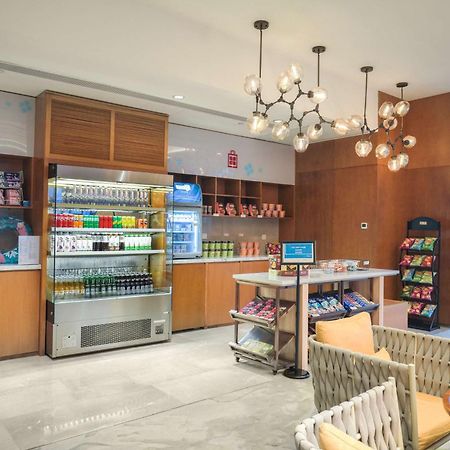 Hilton Garden Inn Zhuhai Hengqin Exterior photo